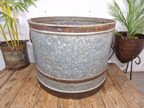 XL Large Round Galvanised Metal Feeder Trough Garden Planter Tub Wildlife Pond