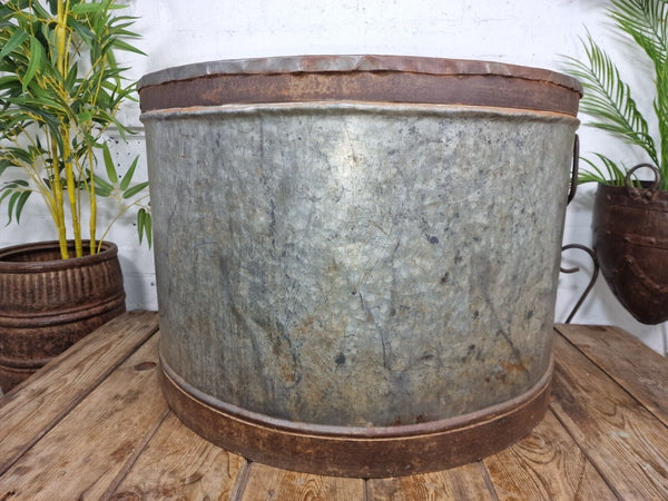 XL Large Round Galvanised Metal Feeder Trough Garden Planter Tub Wildlife Pond