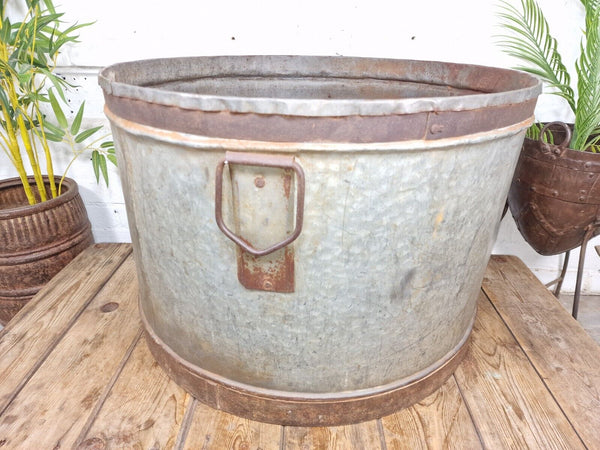 XL Large Round Galvanised Metal Feeder Trough Garden Planter Tub Wildlife Pond