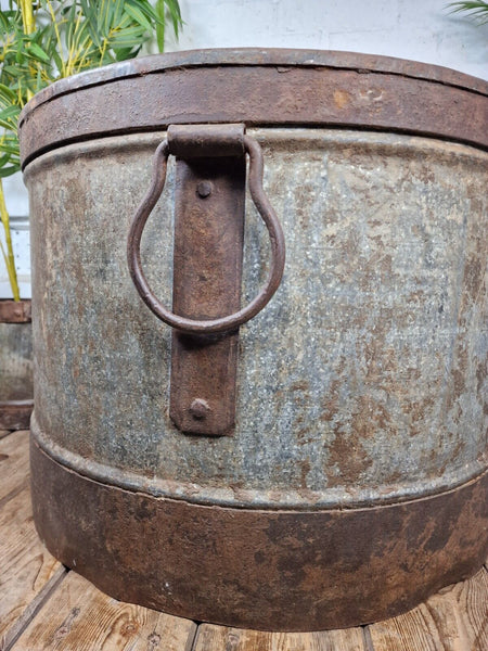 XL Large Round Galvanised Metal Feeder Trough Garden Planter Tub Wildlife Pond