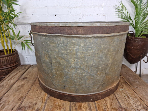 XL Large Round Galvanised Metal Feeder Trough Garden Planter Tub Wildlife Pond