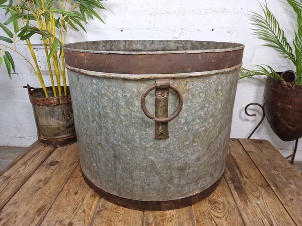 XL Large Round Galvanised Metal Feeder Trough Garden Planter Tub Wildlife Pond