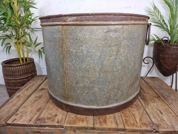 XL Large Round Galvanised Metal Feeder Trough Garden Planter Tub Wildlife Pond