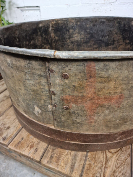 XL Large Round Galvanised Metal Feeder Trough Garden Planter Tub Wildlife Pond