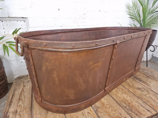 Large Vintage Reclaimed Rustic Metal Ice Bath Tub Trough Garden Planter Pond