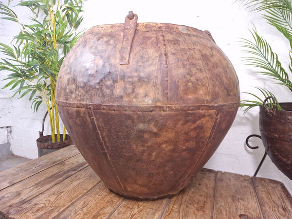 XL Large Rustic Riveted Iron Metal Well Bucket Olive Tree Garden Planter Pot Tub