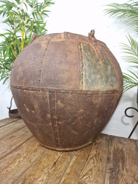 XL Large Rustic Riveted Iron Metal Well Bucket Olive Tree Garden Planter Pot Tub
