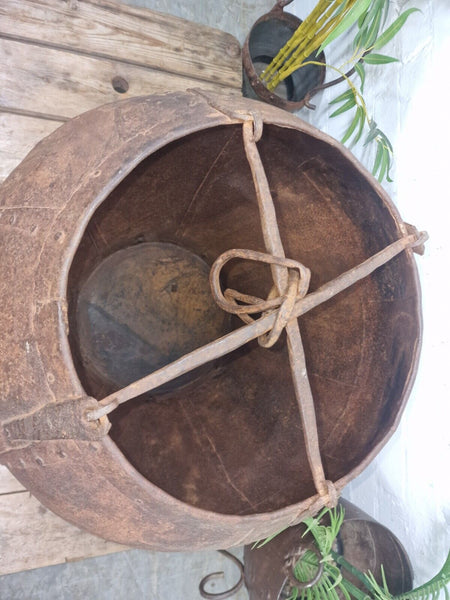 XL Large Rustic Riveted Iron Metal Well Bucket Olive Tree Garden Planter Pot Tub