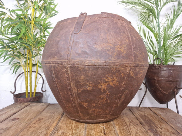 XL Large Rustic Riveted Iron Metal Well Bucket Olive Tree Garden Planter Pot Tub