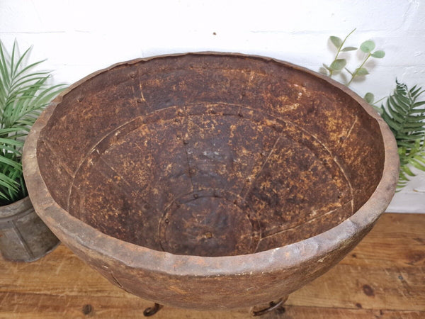 Large Heavy Duty Riveted Iron Indian Kadai Fire Pit Garden Planter Drinks Cooler