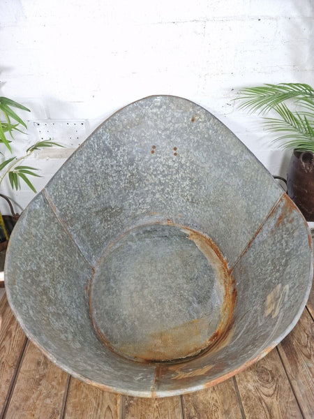 Rustic Reclaimed Galvanised Metal Hip Slipper Bath Garden Planter Drinks Cooler
