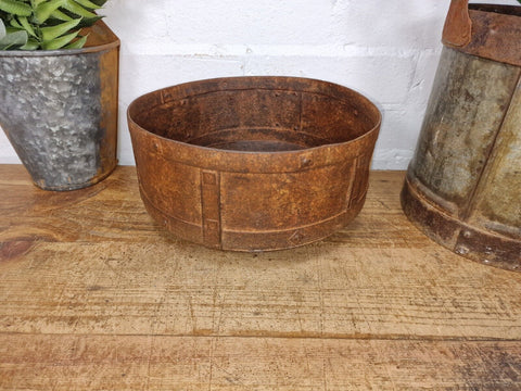 Antique Rustic Hand Forged Riveted Iron Metal Bowl Dish Herb Garden Planter