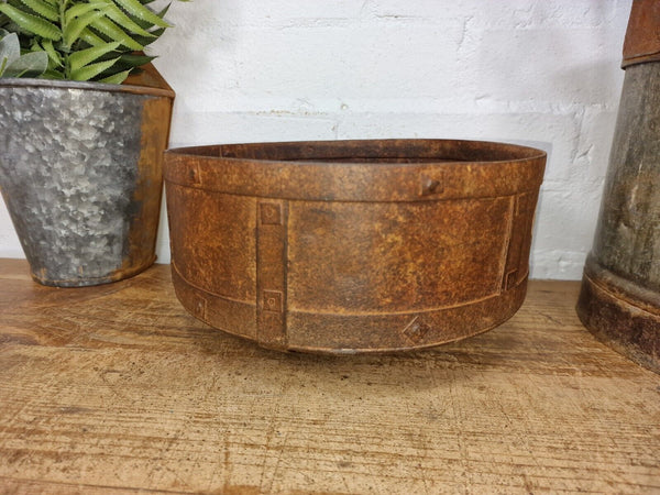 Antique Rustic Hand Forged Riveted Iron Metal Bowl Dish Herb Garden Planter