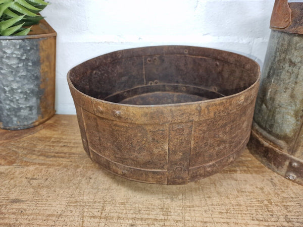 Antique Rustic Hand Forged Riveted Iron Metal Bowl Dish Herb Garden Planter