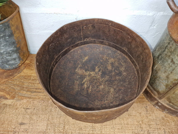 Antique Rustic Hand Forged Riveted Iron Metal Bowl Dish Herb Garden Planter