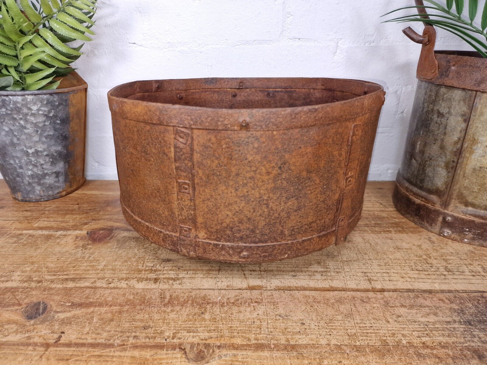 Antique Rustic Hand Forged Riveted Iron Metal Bowl Dish Herb Garden Planter