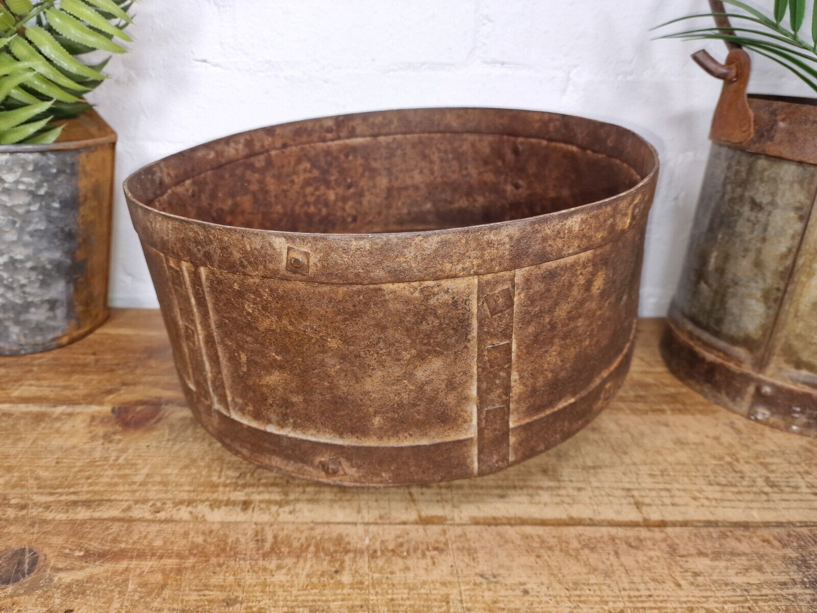 Antique Rustic Hand Forged Riveted Iron Metal Bowl Dish Herb Garden Planter