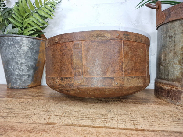 Antique Rustic Hand Forged Riveted Iron Metal Bowl Dish Herb Garden Planter