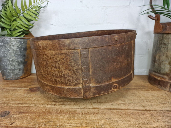 Antique Rustic Hand Forged Riveted Iron Metal Bowl Dish Herb Garden Planter