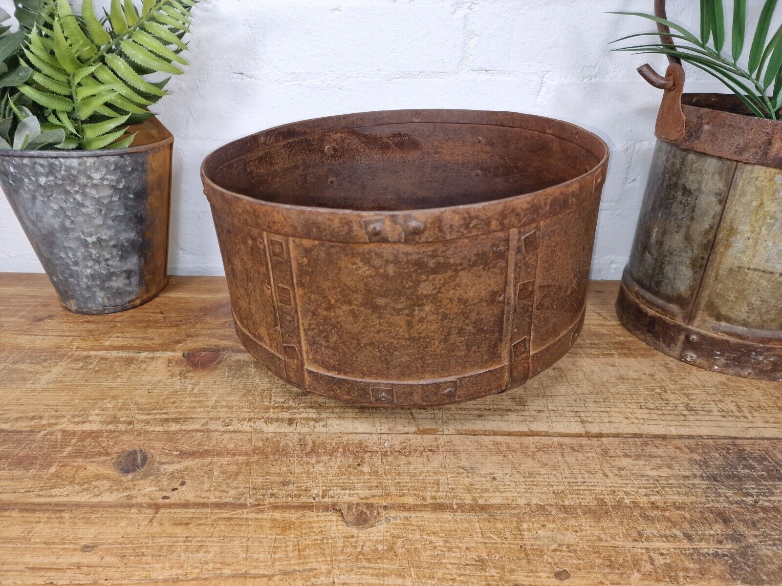Antique Rustic Hand Forged Riveted Iron Metal Bowl Dish Herb Garden Planter