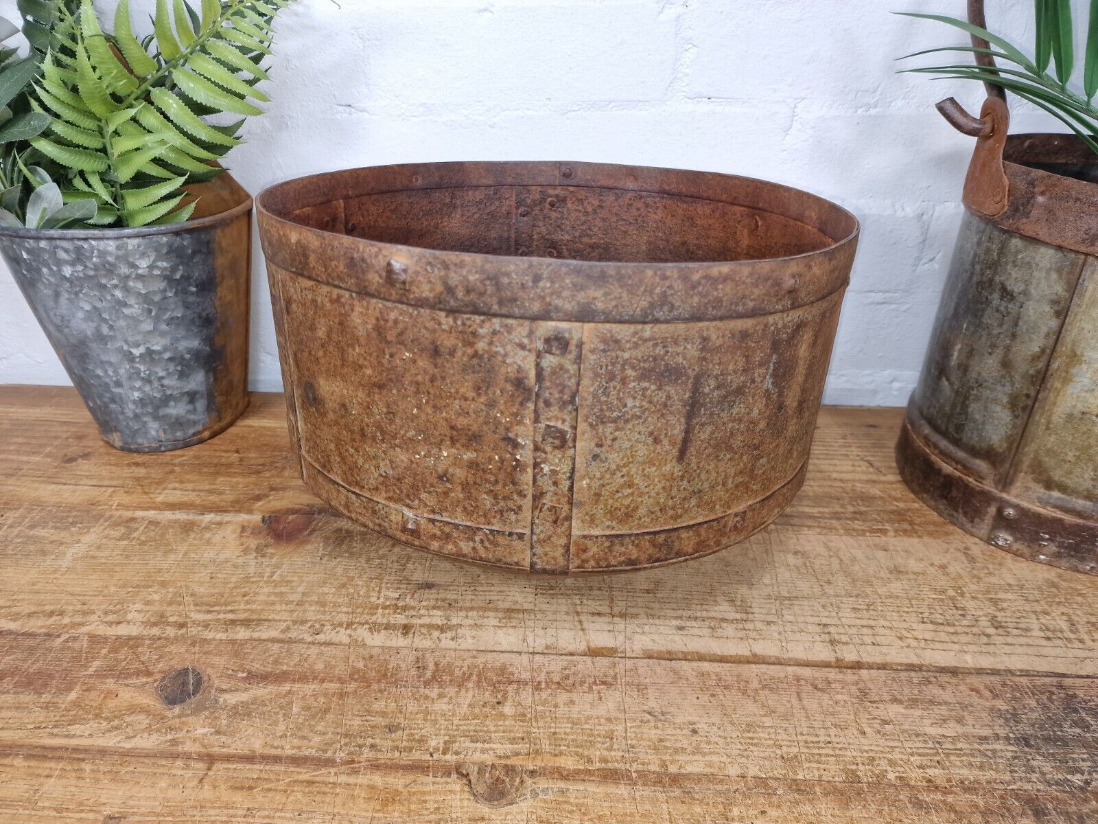 Antique Rustic Hand Forged Riveted Iron Metal Bowl Dish Herb Garden Planter