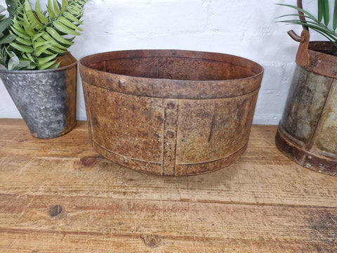 Antique Rustic Hand Forged Riveted Iron Metal Bowl Dish Herb Garden Planter