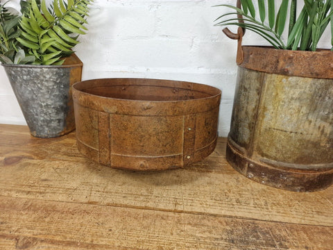 Antique Rustic Hand Forged Riveted Iron Metal Bowl Dish Herb Garden Planter