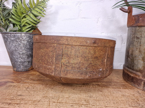 Antique Rustic Hand Forged Riveted Iron Metal Bowl Dish Herb Garden Planter