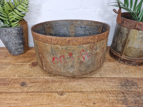 Antique Rustic Hand Forged Riveted Iron Metal Bowl Dish Herb Garden Planter