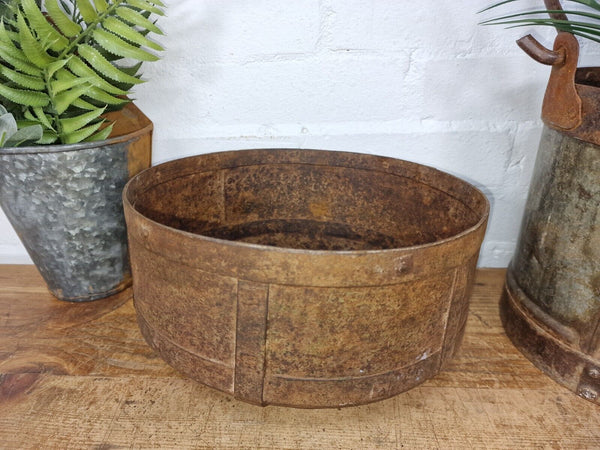 Antique Rustic Hand Forged Riveted Iron Metal Bowl Dish Herb Garden Planter