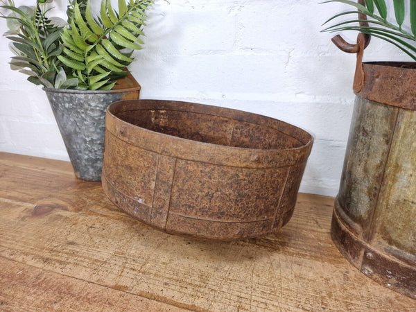 Antique Rustic Hand Forged Riveted Iron Metal Bowl Dish Herb Garden Planter