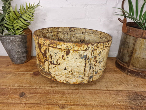 Antique Rustic Hand Forged Riveted Iron Metal Bowl Dish Herb Garden Planter