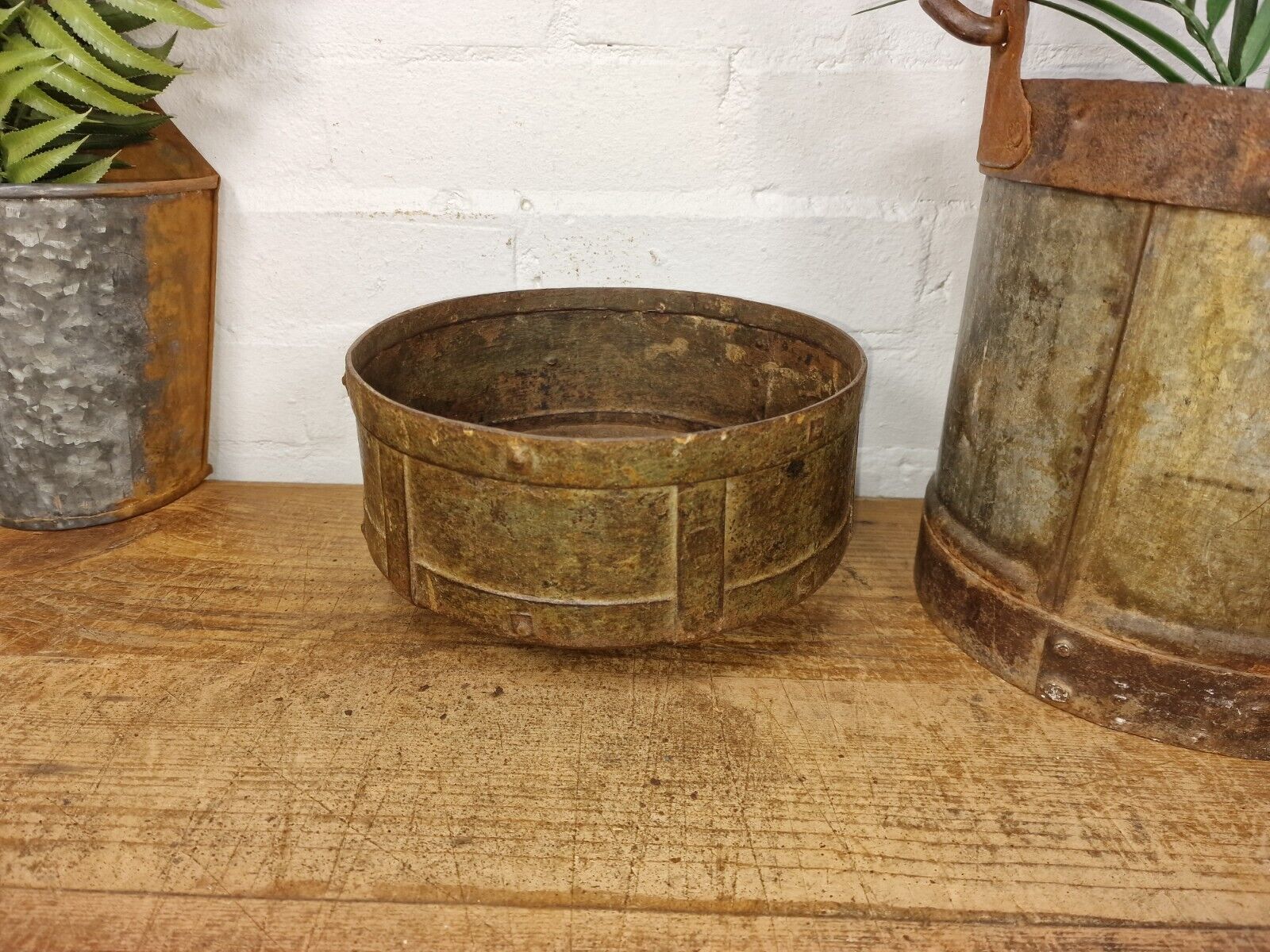 Antique Rustic Hand Forged Riveted Iron Metal Bowl Dish Herb Garden Planter