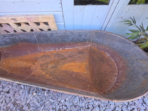 Large Vintage Hungarian Galvanised Zinc Tin Bath Tub Garden Pond Herb Planter