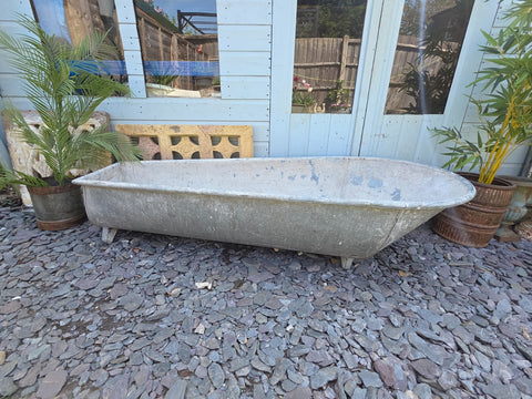 Large Vintage Hungarian Galvanised Zinc Tin Bath Tub Garden Pond Herb Planter