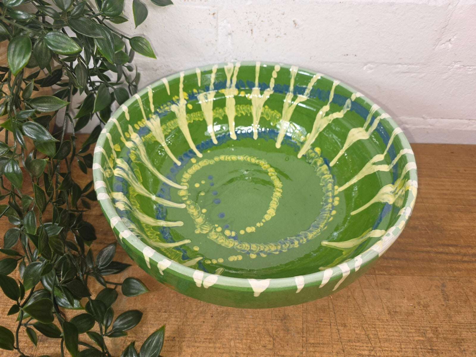 Rustic Hand Made Romanian Marble Glazed Clay Fruit Pasta Serving Bowl Dish 26cm
