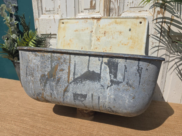 Vintage European French Cast Iron Enamel Garden Drinking Fountain Wall Sink Planter