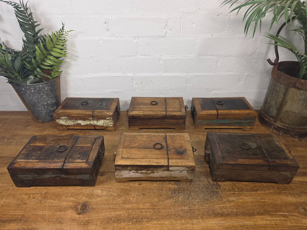 Reclaimed Rustic Indian Solid Wooden Shaving Make Up Box With Mirror
