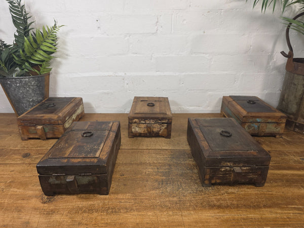 Reclaimed Rustic Indian Solid Wooden Shaving Make Up Box With Mirror