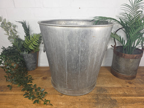Large Vintage Rustic Metal Galvanised Stainless Steel Pail Garden Planter