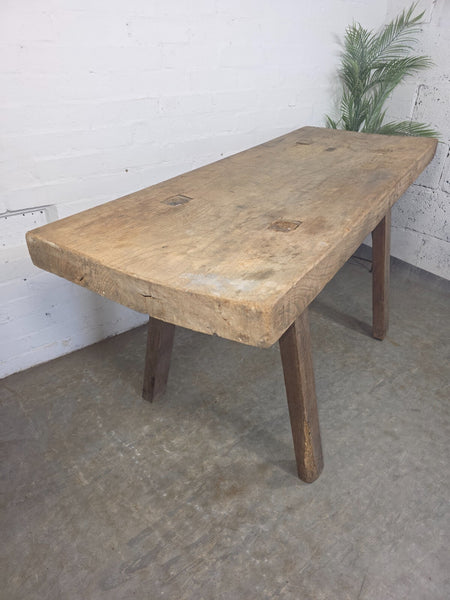 Antique Primitive Rustic Wooden Butchers Block Console Hallway Table Pig Bench