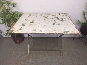 Vintage Green French Rustic Metal Folding Bistro Cafe Garden Patio Wine Table