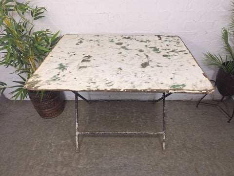 Vintage Green French Rustic Metal Folding Bistro Cafe Garden Patio Wine Table