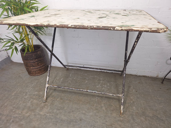 Vintage Green French Rustic Metal Folding Bistro Cafe Garden Patio Wine Table