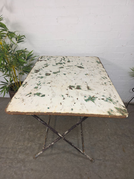 Vintage Green French Rustic Metal Folding Bistro Cafe Garden Patio Wine Table
