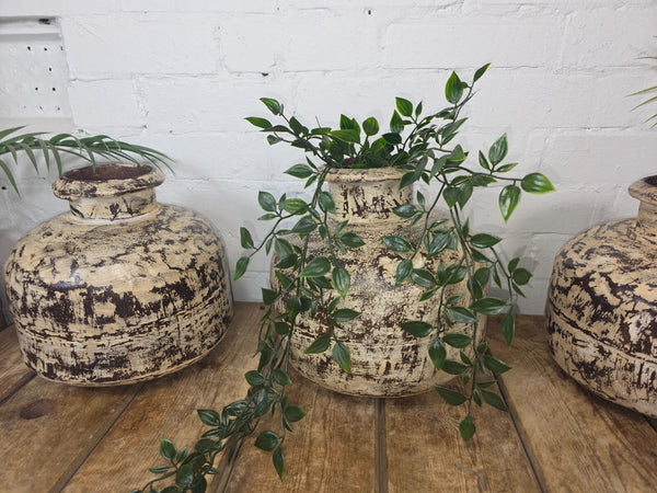 Vintage Rustic Authentic Indian Heavy Duty Iron Metal Water Pot Vase Lota