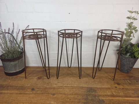 Rustic Reclaimed Heavy Duty Metal Plant Pot Holder Stand