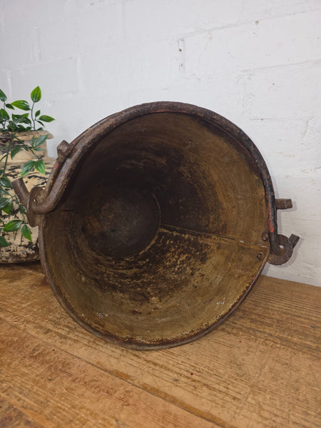 Vintage Rustic industrial Metal Fire Bucket Garden Planter Tub Hanging Basket