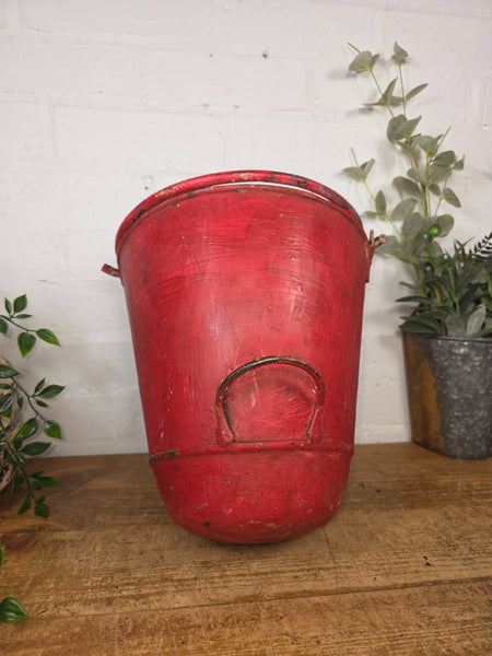 Vintage Rustic industrial Metal Fire Bucket Garden Planter Tub Hanging Basket