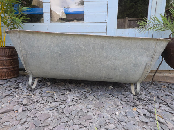 Large Vintage Hungarian Galvanised Tin Bath Tub Trough Garden Pond Herb Planter
